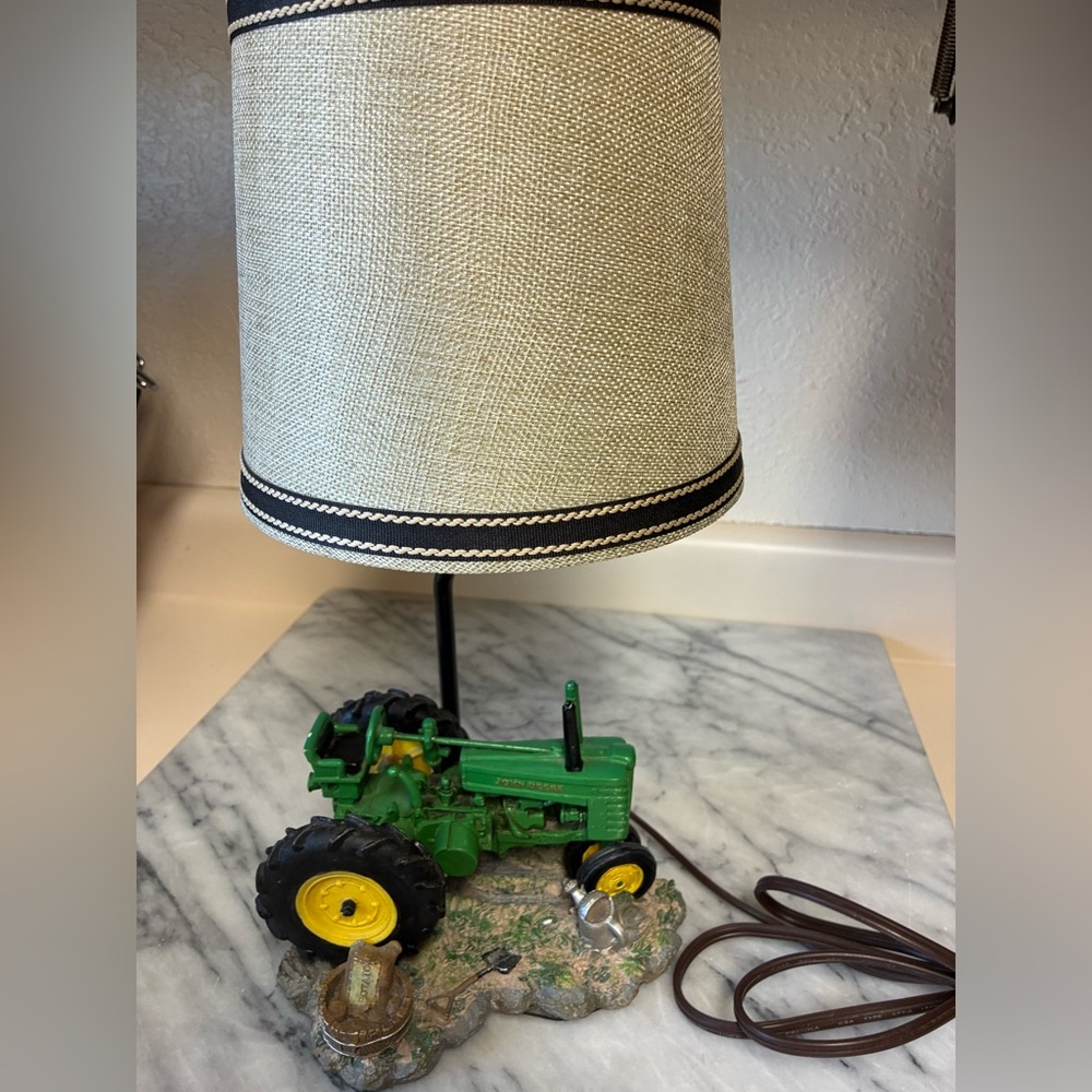 John Deere Green Tractor Table Lamp